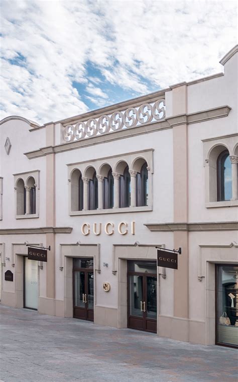 barcelona gucci outlet|gucci la roca village.